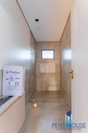 Imagem Casa com 4 Quartos à Venda, 525 m² em Praia Do Estaleiro - Balneário Camboriú Imagem Casa com 4 Quartos à Venda, 525 m² em Praia Do Estaleiro - Balneário Camboriú