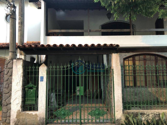 Imagem Casa com 6 Quartos à Venda, 425 m² em São Francisco - Niterói Imagem Casa com 6 Quartos à Venda, 425 m² em São Francisco - Niterói