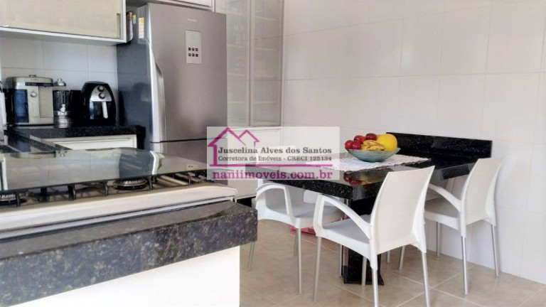 Imagem Casa com 3 Quartos à Venda, 214 m² em Parque Balneário Poiares - Caraguatatuba Imagem Casa com 3 Quartos à Venda, 214 m² em Parque Balneário Poiares - Caraguatatuba