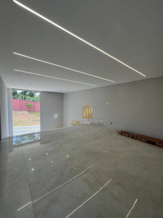 Imagem Sobrado com 3 Quartos à Venda, 231 m² em Residencial Balneário - Goiânia Imagem Sobrado com 3 Quartos à Venda, 231 m² em Residencial Balneário - Goiânia