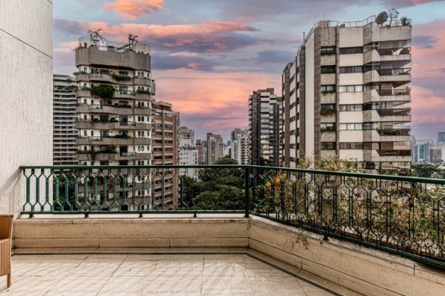 Imagem Imóvel com 5 Quartos à Venda, 616 m² em Vila Nova Conceição - São Paulo Imagem Imóvel com 5 Quartos à Venda, 616 m² em Vila Nova Conceição - São Paulo