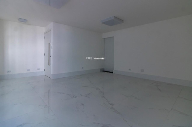 Imagem Imóvel com 4 Quartos à Venda, 120 m² em Santa Cecília - São Paulo Imagem Imóvel com 4 Quartos à Venda, 120 m² em Santa Cecília - São Paulo