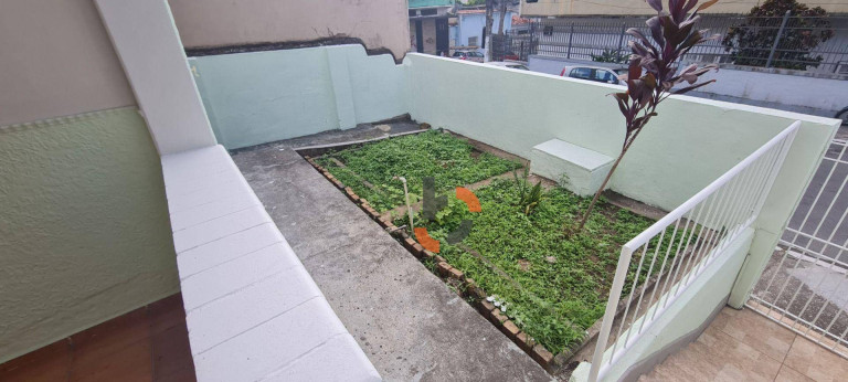 Imagem Casa com 2 Quartos à Venda, 92 m² em Caonze - Nova Iguaçu