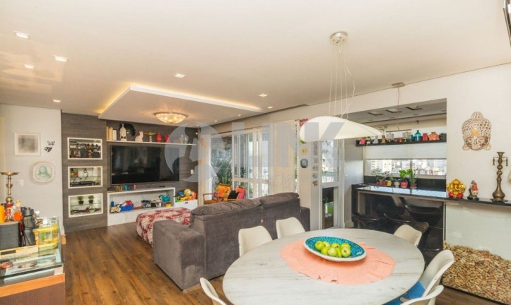 Imagem Apartamento com 3 Quartos à Venda, 120 m² em Menino Deus - Porto Alegre
