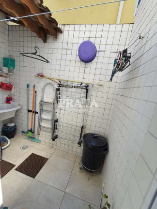 Imagem Casa com 2 Quartos à Venda, 62 m² em Guilhermina - Praia Grande Imagem Casa com 2 Quartos à Venda, 62 m² em Guilhermina - Praia Grande