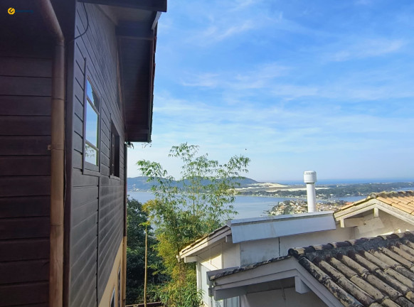 Imagem Casa com 3 Quartos à Venda, 657 m² em Lagoa Da Conceição - Florianópolis