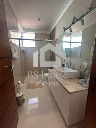 Imagem Sobrado com 3 Quartos à Venda, 192 m² em Vila Camilópolis - Santo André