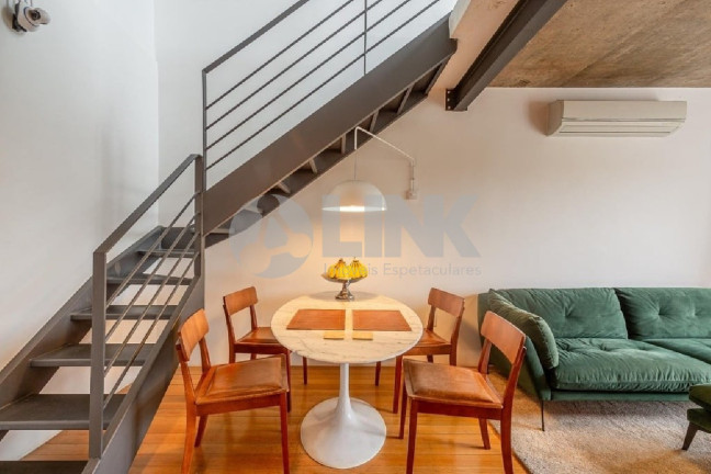 Imagem Imóvel com 2 Quartos à Venda, 158 m² em Petrópolis - Porto Alegre