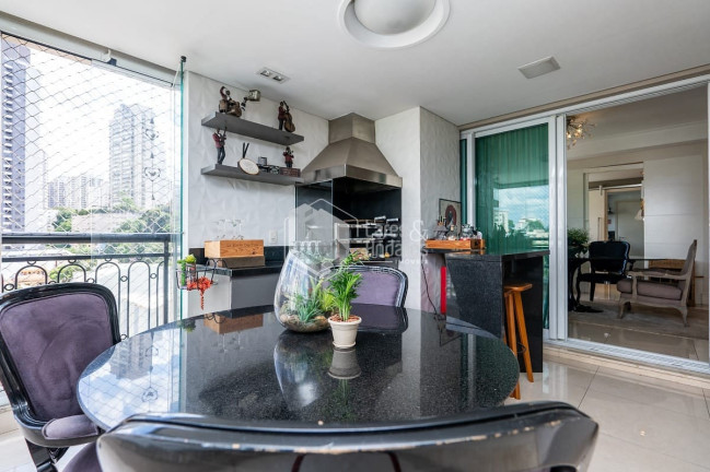 Imagem Apartamento com 4 Quartos à Venda, 215 m² em Aclimação - São Paulo Imagem Apartamento com 4 Quartos à Venda, 215 m² em Aclimação - São Paulo
