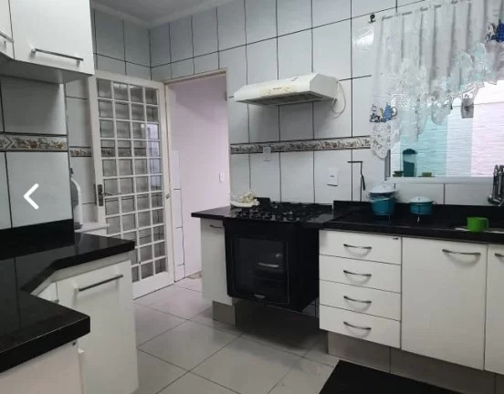 Imagem Casa com 3 Quartos à Venda, 232 m² em Nova Jaguariúna - Jaguariúna