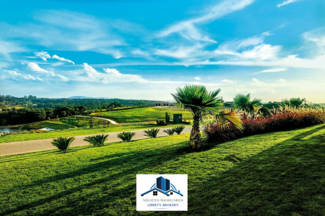 Imagem Terreno à Venda, 1.500 m² Imagem Terreno à Venda, 1.500 m²