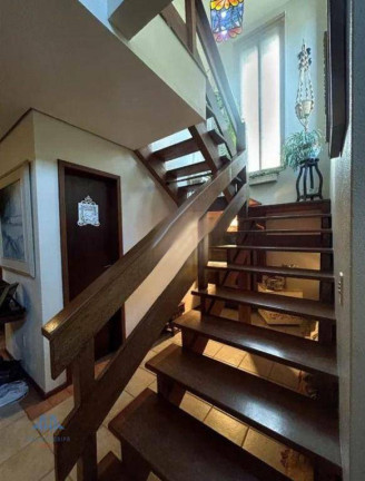 Imagem Casa com 3 Quartos à Venda, 182 m² em Porto Da Lagoa - Florianópolis Imagem Casa com 3 Quartos à Venda, 182 m² em Porto Da Lagoa - Florianópolis
