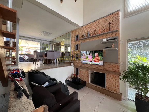 Imagem Casa com 3 Quartos à Venda, 248 m² em Pedra Branca - Palhoça Imagem Casa com 3 Quartos à Venda, 248 m² em Pedra Branca - Palhoça