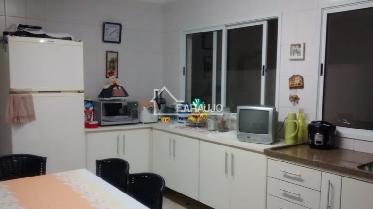 Imagem Sobrado com 3 Quartos à Venda, 980 m² em Jardim Vila Formosa - São Paulo