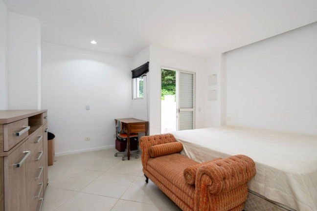Imagem Casa com 7 Quartos à Venda, em Jardim Leonor - São Paulo Imagem Casa com 7 Quartos à Venda, em Jardim Leonor - São Paulo