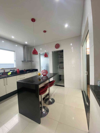 Imagem Casa com 4 Quartos à Venda, 256 m² em Aruã - Mogi Das Cruzes Imagem Casa com 4 Quartos à Venda, 256 m² em Aruã - Mogi Das Cruzes