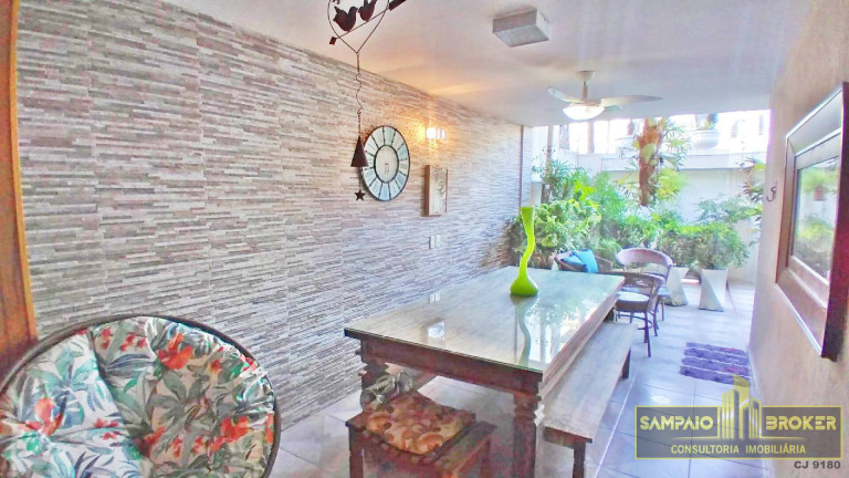 Imagem Casa com 4 Quartos à Venda,  em Vargem Pequena - Rio De Janeiro
