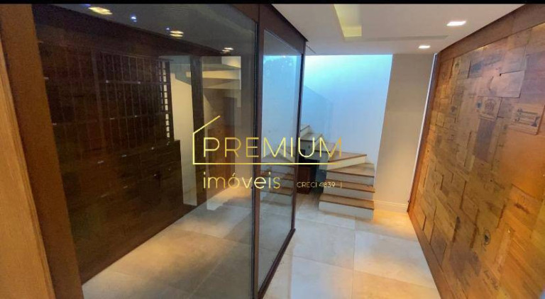 Imagem Casa com 5 Quartos à Venda, 595 m² em Medeiros - Jundiaí Imagem Casa com 5 Quartos à Venda, 595 m² em Medeiros - Jundiaí