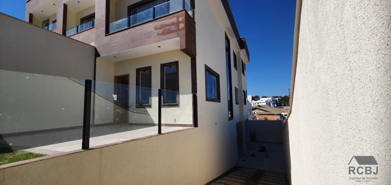 Imagem Casa com 3 Quartos à Venda, em São Pedro - Esmeraldas Imagem Casa com 3 Quartos à Venda, em São Pedro - Esmeraldas
