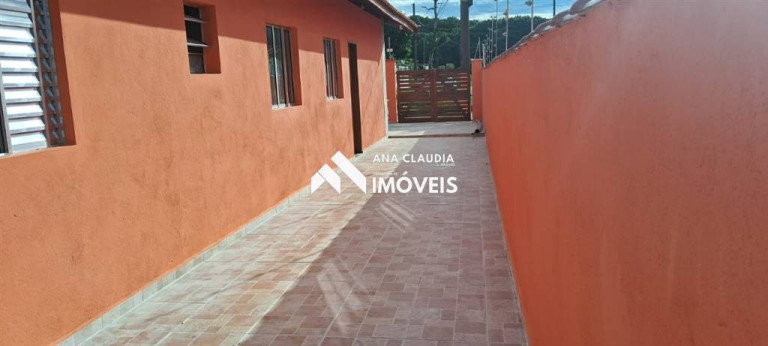 Imagem Casa com 2 Quartos à Venda, 50 m² em Jamaica - Itanhaem Imagem Casa com 2 Quartos à Venda, 50 m² em Jamaica - Itanhaem