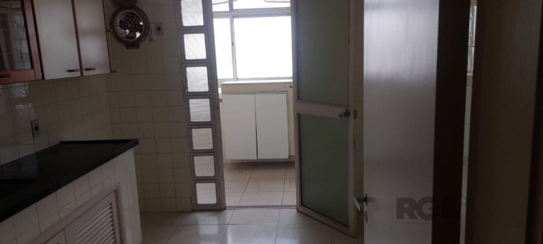 Imagem Apartamento com 3 Quartos à Venda, 174 m² em Petrópolis - Porto Alegre Imagem Apartamento com 3 Quartos à Venda, 174 m² em Petrópolis - Porto Alegre