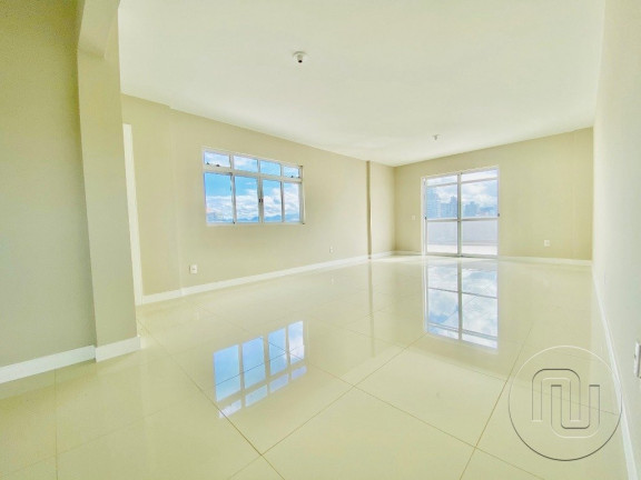 Cobertura com 3 Quartos à Venda, 274 m² em Centro - Palhoça