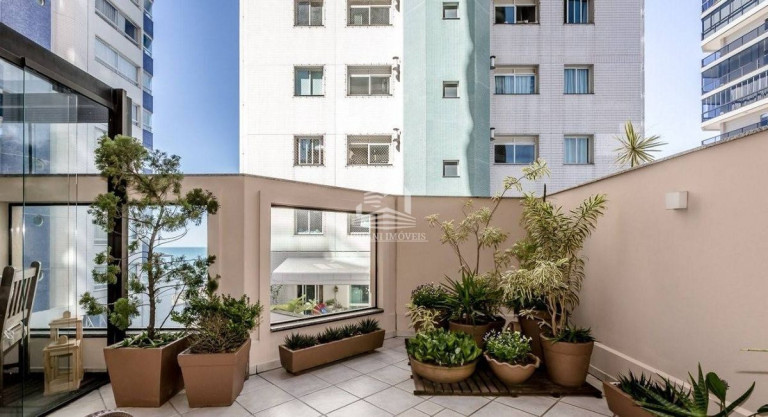 Imagem Apartamento com 3 Quartos à Venda,  em Centro - Balneário Camboriú