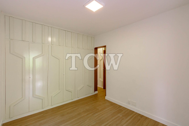 Imagem Apartamento com 3 Quartos à Venda, 190 m² em Itaim Bibi - São Paulo Imagem Apartamento com 3 Quartos à Venda, 190 m² em Itaim Bibi - São Paulo
