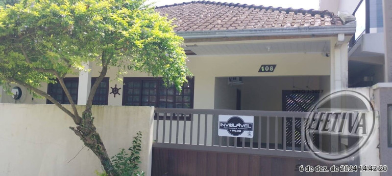 Imagem Casa com 3 Quartos à Venda, 100 m² em Guaratuba Imagem Casa com 3 Quartos à Venda, 100 m² em Guaratuba