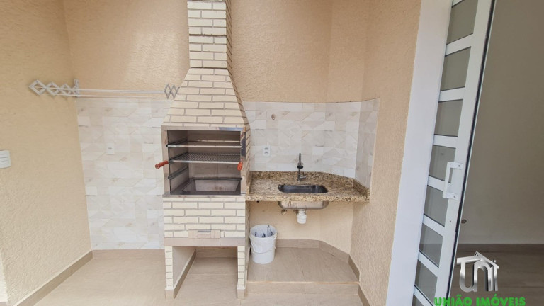 Imagem Casa com 3 Quartos para Alugar, 132 m² em Aparecida - Bragança Paulista Imagem Casa com 3 Quartos para Alugar, 132 m² em Aparecida - Bragança Paulista