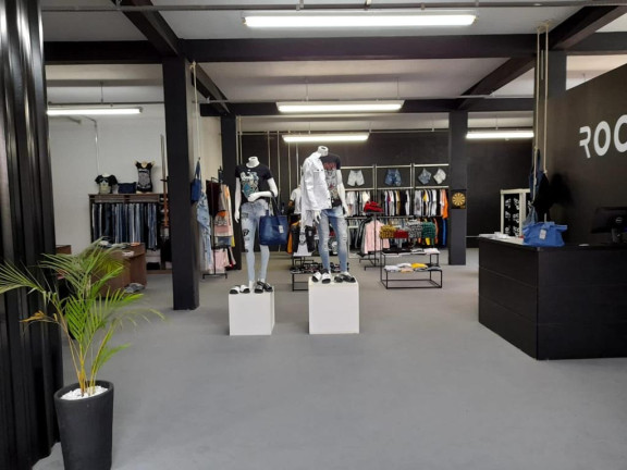 Imagem Sala Comercial à Venda, 735 m² em Centro - Porto Feliz