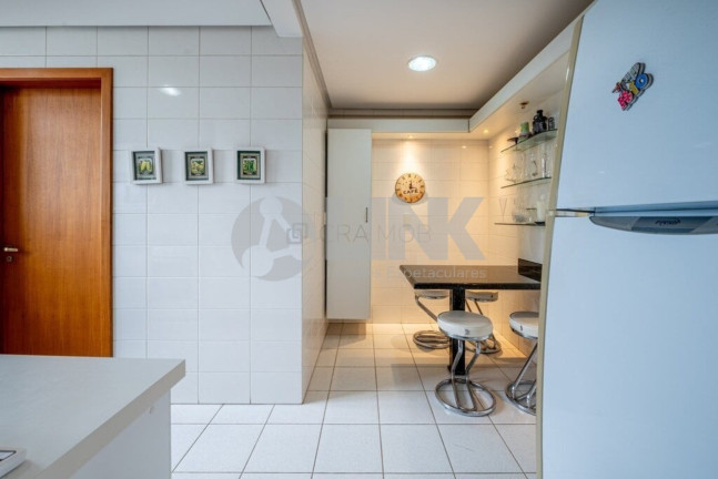 Imagem Apartamento com 3 Quartos à Venda, 117 m² em Petrópolis - Porto Alegre Imagem Apartamento com 3 Quartos à Venda, 117 m² em Petrópolis - Porto Alegre