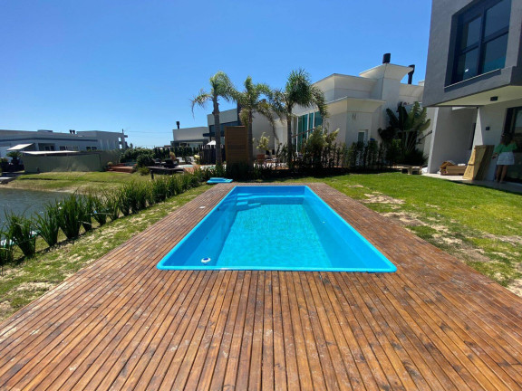 Imagem Casa com 4 Quartos à Venda, em Rainha Do Mar - Xangri-lá Imagem Casa com 4 Quartos à Venda, em Rainha Do Mar - Xangri-lá