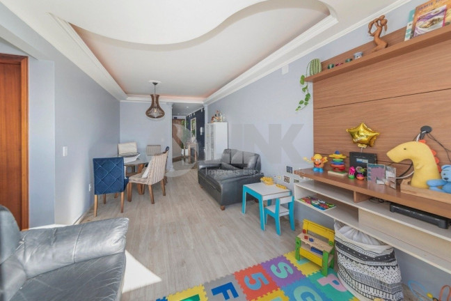 Imagem Imóvel com 3 Quartos à Venda, 154 m² em Teresópolis - Porto Alegre