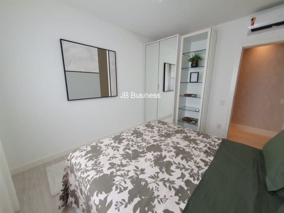 Imagem Imóvel com 3 Quartos à Venda, 128 m² em Centro - Balneário Camboriú
