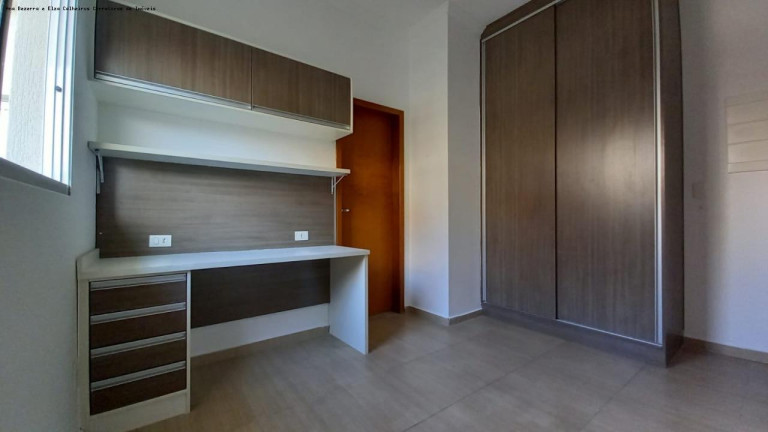 Imagem Casa com 3 Quartos à Venda, 201 m² em Jardim Dos Estados - Taubaté Imagem Casa com 3 Quartos à Venda, 201 m² em Jardim Dos Estados - Taubaté
