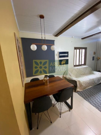 Imagem Casa com 2 Quartos para Alugar ou Temporada, 90 m² em Centro - Porto Belo Imagem Casa com 2 Quartos para Alugar ou Temporada, 90 m² em Centro - Porto Belo