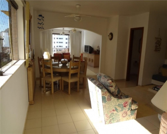 Imagem Apartamento com 3 Quartos à Venda, 193 m² em Pitangueiras - Guarujá Imagem Apartamento com 3 Quartos à Venda, 193 m² em Pitangueiras - Guarujá