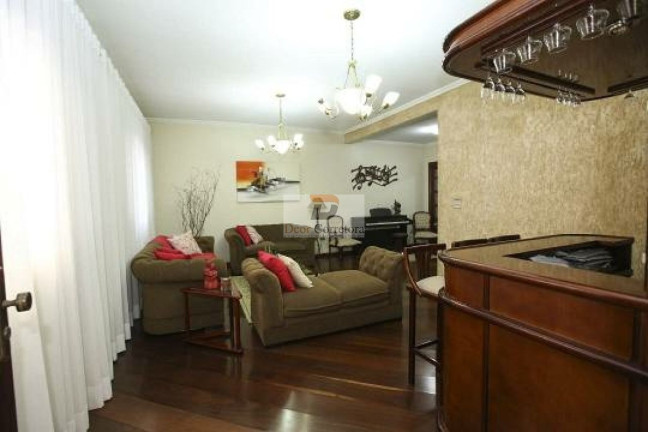 Imagem Casa com 3 Quartos à Venda, 350 m² em Centro - Diadema Imagem Casa com 3 Quartos à Venda, 350 m² em Centro - Diadema