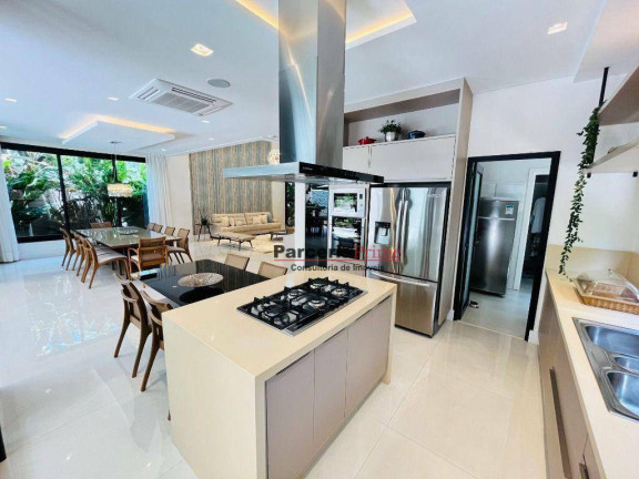 Imagem Casa com 7 Quartos à Venda, 580 m² em Riviera Módulo 12 - Bertioga Imagem Casa com 7 Quartos à Venda, 580 m² em Riviera Módulo 12 - Bertioga