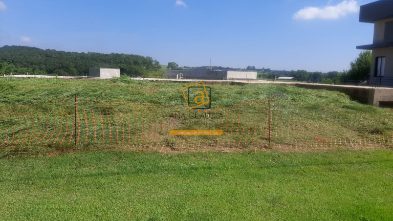 Terreno à Venda, 800 m² em Condomínio Fechado Bothanica Itu - Itu