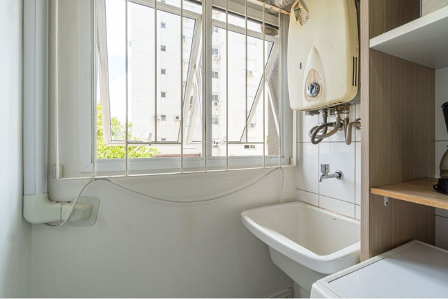 Imagem Apartamento com 2 Quartos à Venda, 58 m² em Azenha - Porto Alegre Imagem Apartamento com 2 Quartos à Venda, 58 m² em Azenha - Porto Alegre