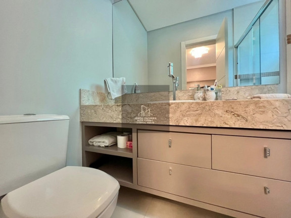 Imagem Apartamento com 6 Quartos à Venda, em Zona Nova - Capão Da Canoa Imagem Apartamento com 6 Quartos à Venda, em Zona Nova - Capão Da Canoa