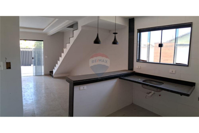 Imagem Casa de Condomínio com 2 Quartos à Venda, 80 m² em Itaipuaçu - Maricá