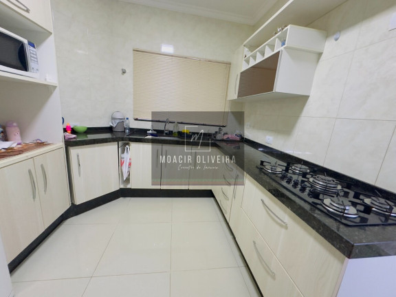 Imagem Casa com 2 Quartos à Venda, 64 m² em Jardim Flórida - Ourinhos