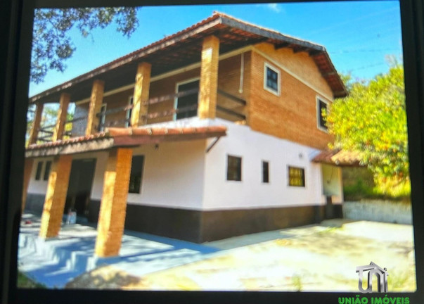 Imagem Imóvel com 5 Quartos à Venda, 400 m² em Bairro Dos Limas - Pedra Bela Imagem Imóvel com 5 Quartos à Venda, 400 m² em Bairro Dos Limas - Pedra Bela