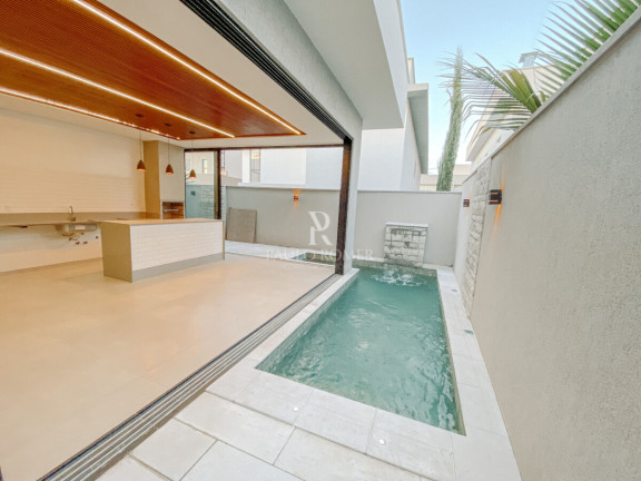 Imagem Casa com 4 Quartos à Venda, 240 m² em Residencial Goiânia Golfe Clube - Goiânia Imagem Casa com 4 Quartos à Venda, 240 m² em Residencial Goiânia Golfe Clube - Goiânia
