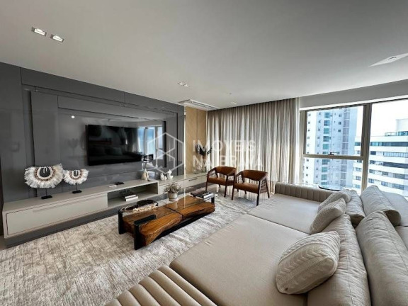 Imagem Apartamento com 4 Quartos para Alugar,  em Centro - Balneário Camboriú