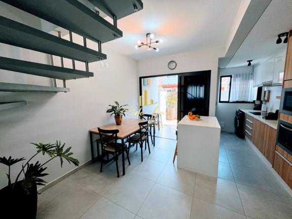 Imagem Casa com 3 Quartos à Venda, 75 m² em Cachoeira Do Bom Jesus - Florianópolis Imagem Casa com 3 Quartos à Venda, 75 m² em Cachoeira Do Bom Jesus - Florianópolis