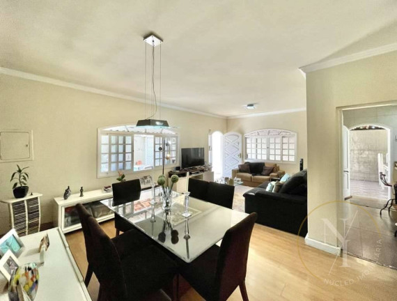 Imagem Casa com 3 Quartos à Venda, 131 m² em Vila Diva - Carapicuíba